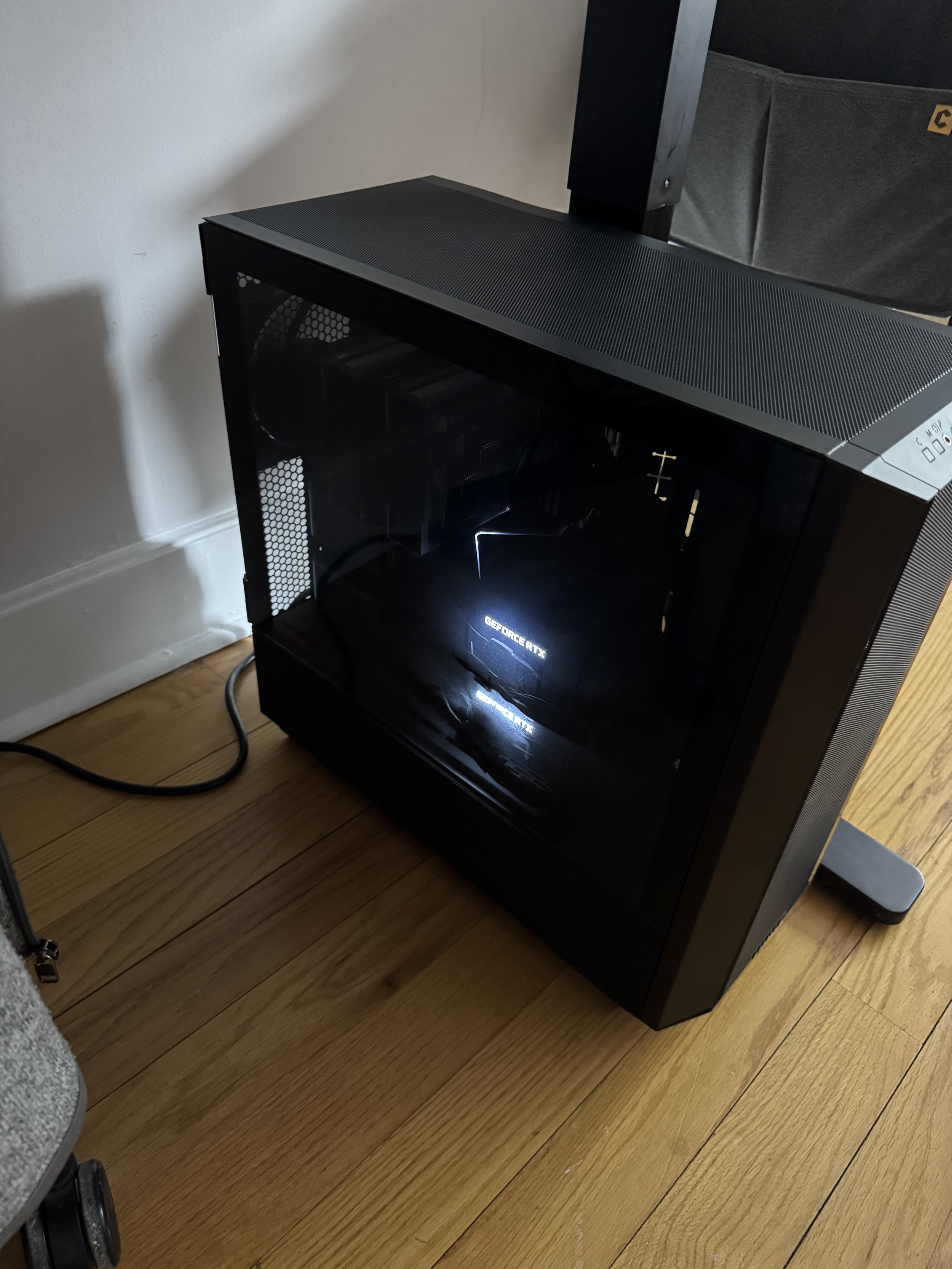 The dual-GPU gaming PC used for training the Latent Diffusion Model